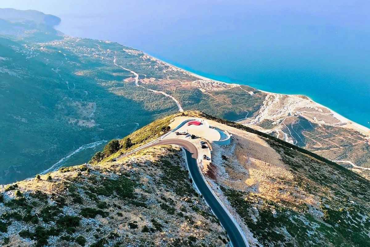 LLOGARA